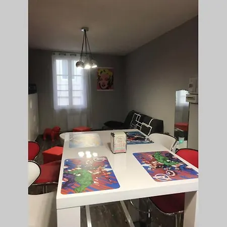 Appartamento Style Pop Art Avec Garage Centre Historique Béziers